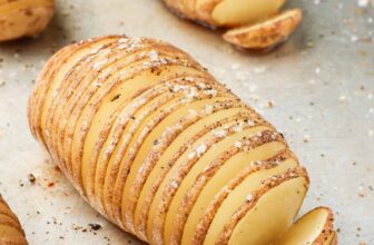 Hasselback Potatoes – Barefeet within the Ki...
