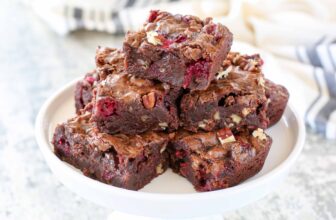 Cranberry Brownies – Barefeet within the Kit...