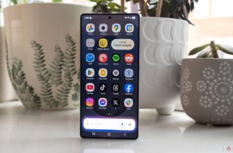 Is hybrid AI the smartphone wave of the long run? ...