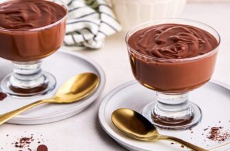 5 Ingredient Home made Chocolate Pudding
