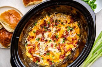 Sluggish Cooker Crack Rooster