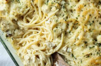 Hen Tetrazzini (Creamy Pasta Bake)