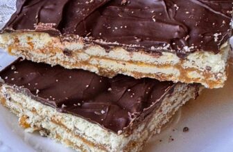 COPYCAT KITKAT BARS – The Southern Girl Cook...