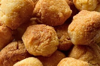 Grandma’s Sizzling Water Cornbread (Crispy Outdo...